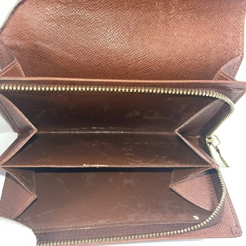 Vintage Louis Vuitton Monogram‎ Bi-Fold Wallet